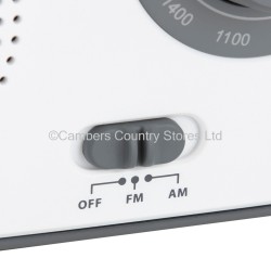 Akai AM/FM Portable Radio With Rechargeable Battery